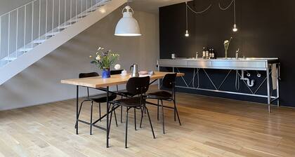 Loft am See mit Dachterrasse! See-Hopping zwischen Starnberger See und Ammersee