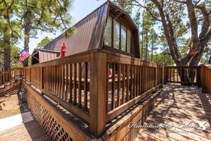 Property grounds - Sweet 16 | Cozy A-Frame Escape w/ Deck Dining, Elk Sightings & Ruidoso Charm (Alto)
