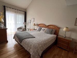 3 chambres, fer et planche à repasser, Wi-Fi gratuit, draps fournis