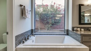 Studiolejlighed (4 Bedrooms) | Badeværelse