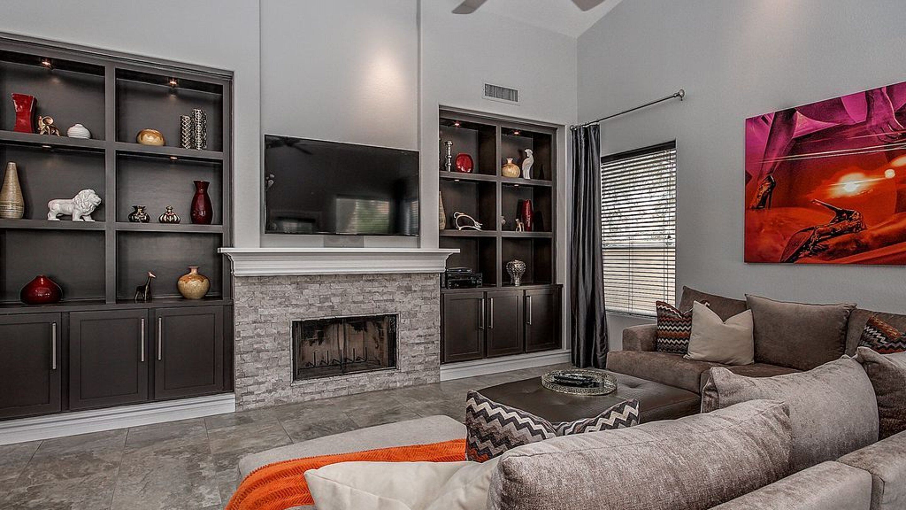 Studio (4 Bedrooms) | Wohnbereich