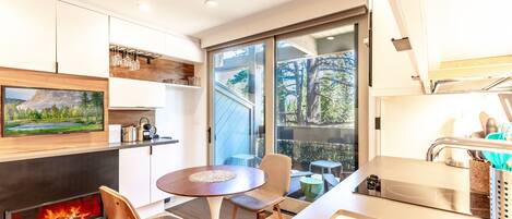 Microwave, dishwasher, toaster, cookware/dishes/utensils