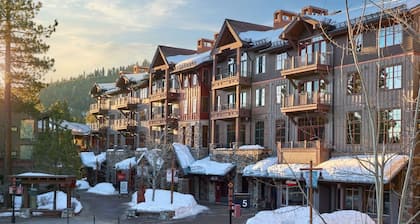 Modern Hotel-Style Studio - Timber Creek Lodge #210 by RedAwning