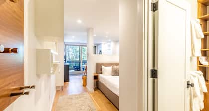 Modern Hotel-Style Studio - Timber Creek Lodge #210 by RedAwning