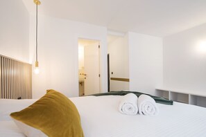 Design dubbelrum - privat badrum - utsikt mot staden (5) | 1 sovrum