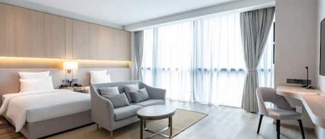 Chambre supérieure, 2 lits jumeaux | Bureau, espace de travail pour ordinateurs portables