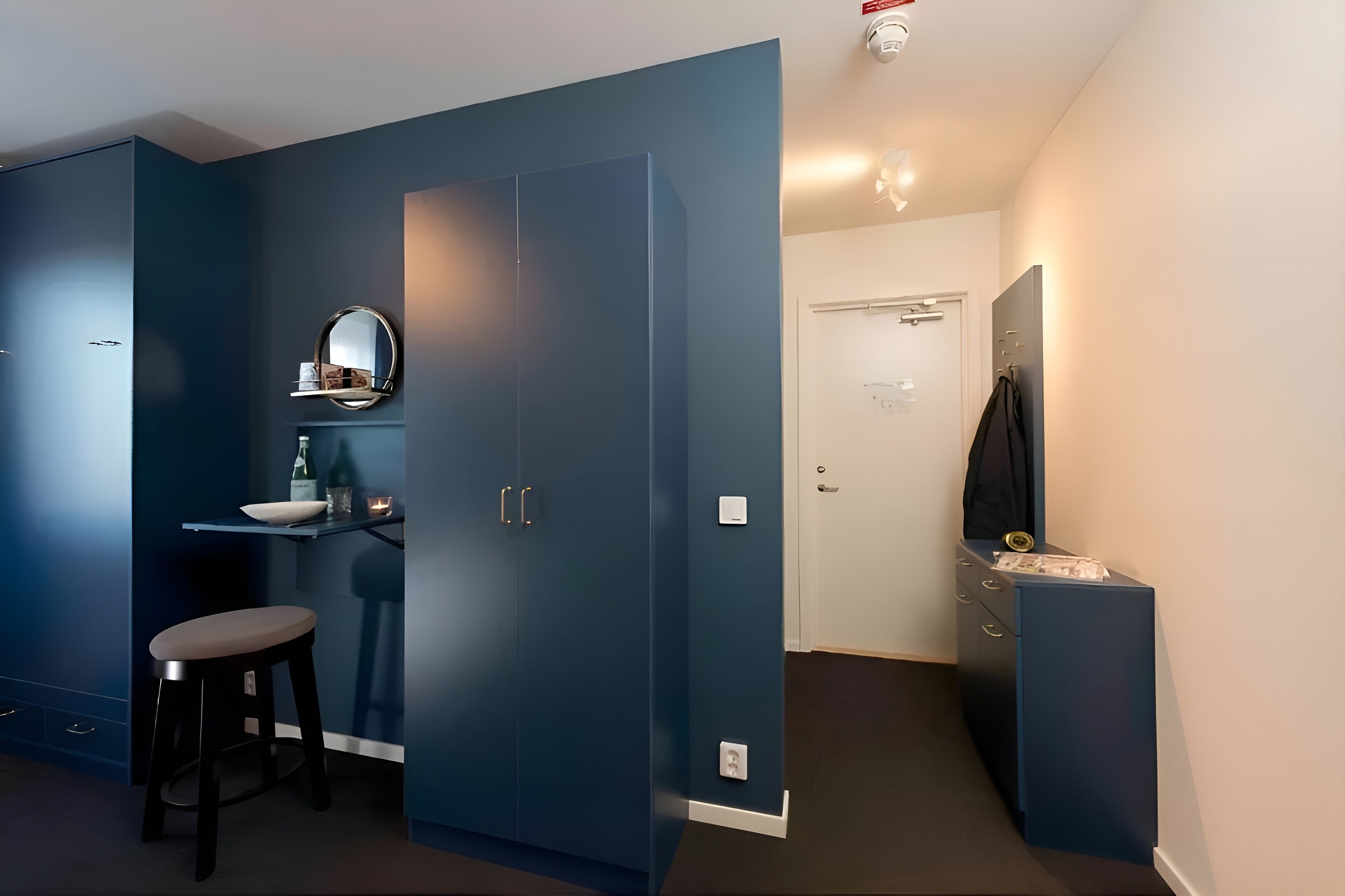 basic studio | premium bedding, laptop workspace, blackout curtains, soundproofing