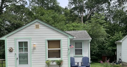 Casa De Las Olas - Cute cozy cottage in Westerly, RI
