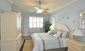 3 bedrooms, WiFi, bed sheets, wheelchair access
