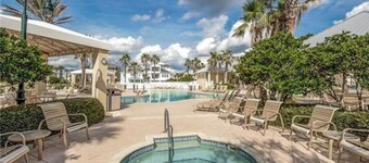 Luxurious Ocean- Front 5th Floor – 3/3 Corner Unit – Sleeps 8