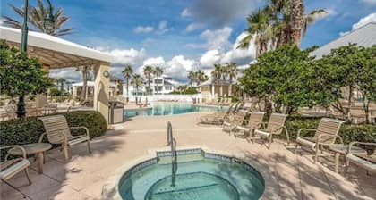 Luxurious Ocean- Front 5th Floor – 3/3 Corner Unit – Sleeps 8