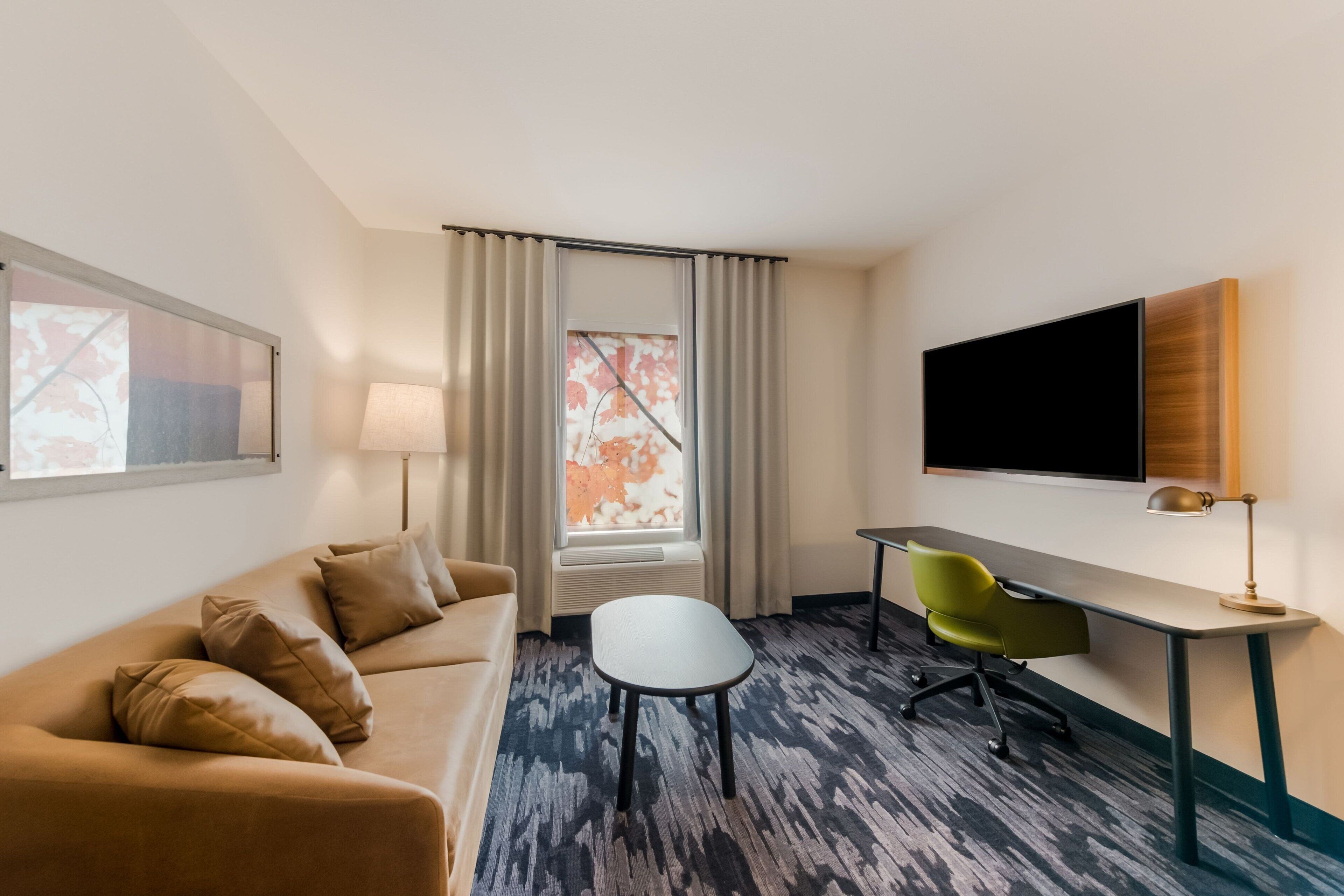 55-inch flat-screen TV with digital channels, TV, Netflix