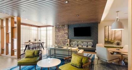 Fairfield Inn & Suites by Marriott Columbus Canal Winchester