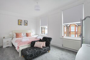 2 bedrooms, iron/ironing board, travel crib, free WiFi