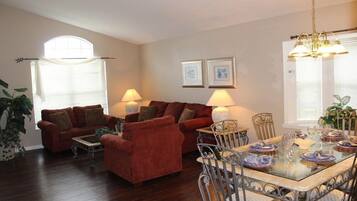 House, Multiple Beds, Private Pool, Golf View | Living room | 42-inch TV with cable channels, MP3 dock