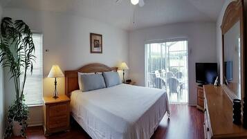 House, Multiple Beds, Private Pool, Golf View | 4 bedrooms, travel crib, WiFi, bed sheets