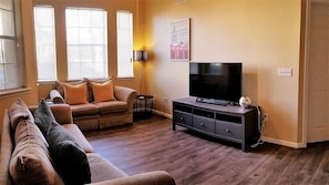 Condo, Multiple Beds, Balcony, Golf View | Living room