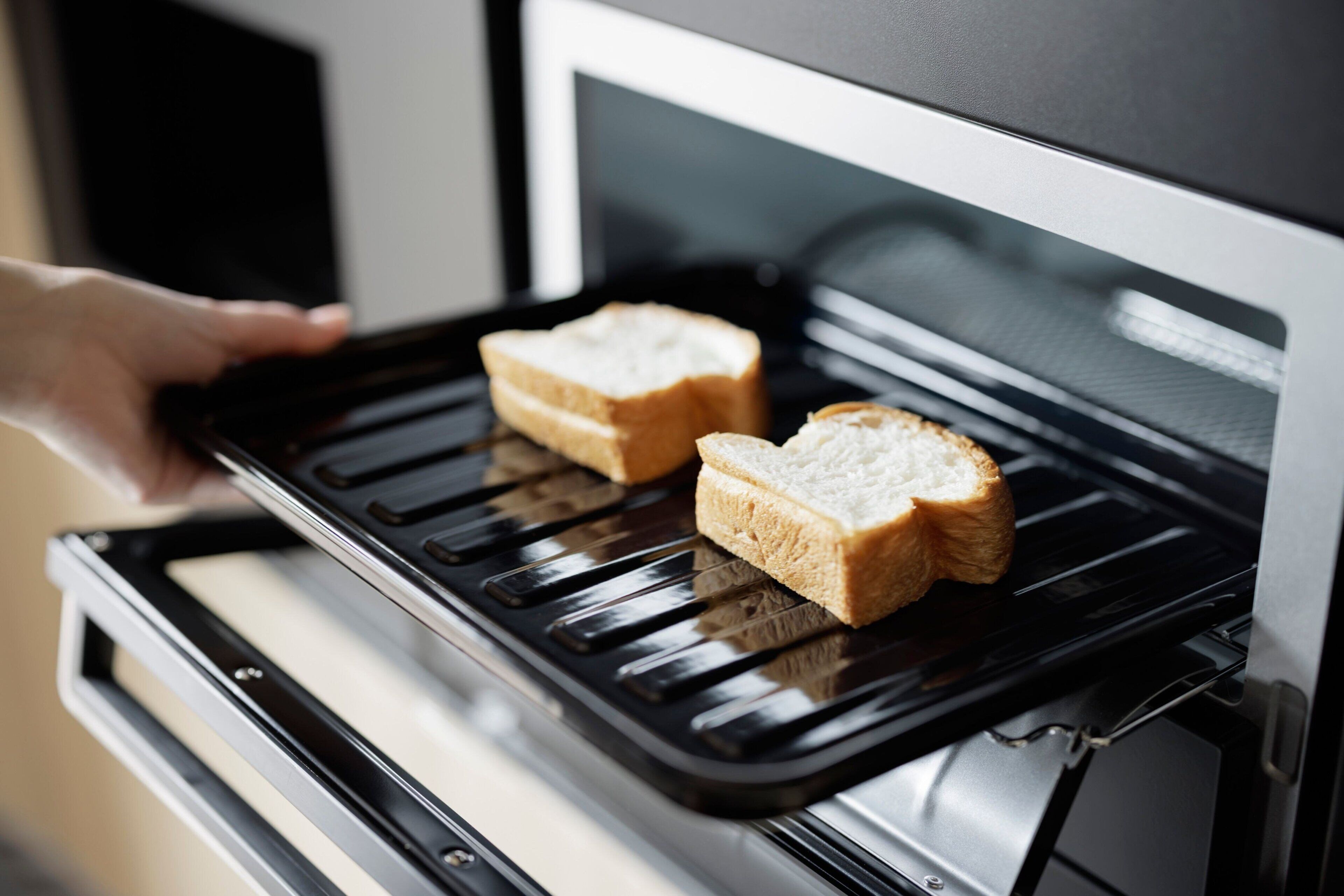 mini-fridge, electric kettle