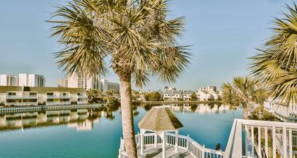 October weather is Destin is beautiful, and there is the fishing rodeo to boot.