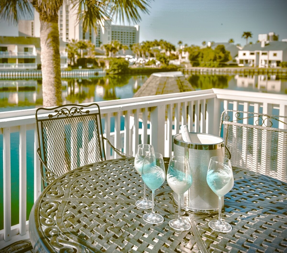 Photo 17 of Snowbirds come enjoy the mild winter weather here in Destin.