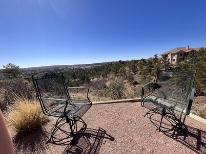 Natural Wonder in North Colorado Springs;  Entire Floor With Private Entry  