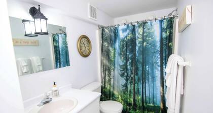 The Jypsy Inn - Muskoka Room<br>Bracebridge