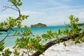 Private beach, free beach cabanas, sun-loungers, beach towels