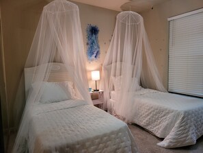 Condo, varias camas, hidromasaje, vista al campo de golf | 4 habitaciones 