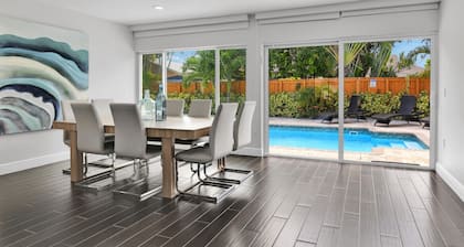 Villa Coastal Cove Sparkling Pool Close to Beach BBQ En-Suite