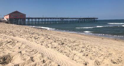 Ocean & Sound Views, 4BR house, Private Pool & Hot Tub, WiFi, AC, Dog Friendly