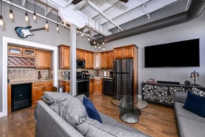 Smart TV, video games, DVD player, books