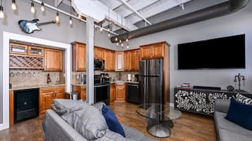 Smart TV, video games, DVD player, books