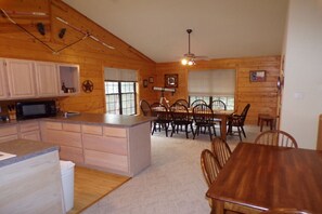 Dining - Three bedroom in United States of America, Cloudcroft (Cloudcroft)