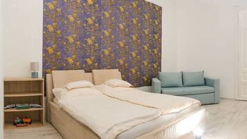 3 dormitorios, escritorio, tabla de planchar con plancha y wifi gratis