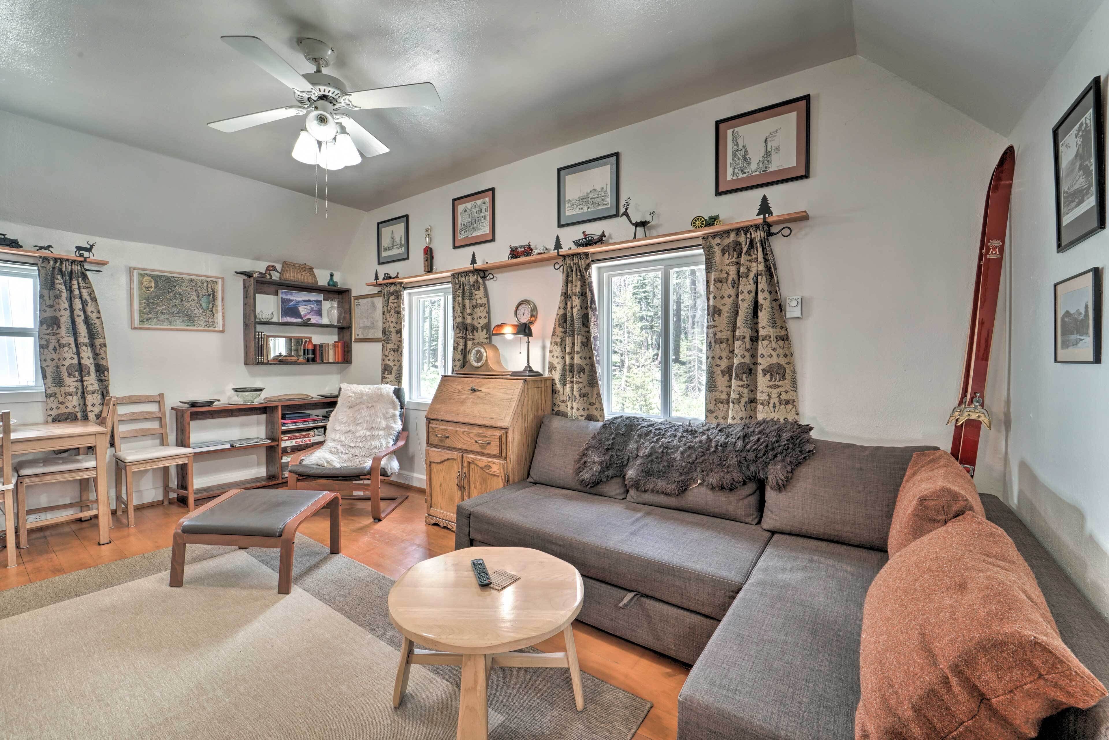 Rustic Soda Springs Cabin < Half-Mi to Ski Resort