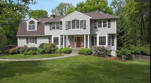 Exterior - A private room for any traveler (Weston)