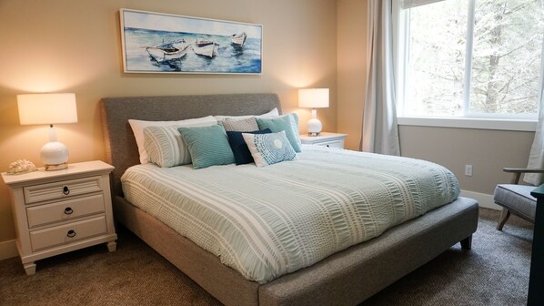 3 chambres, fer et planche à repasser, accès au Wi-Fi (inclus)