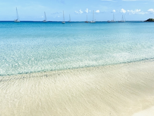  MAGNIFIQUE VILLA KYLA'S  the most beautiful sea view in the Caribbean with POOL