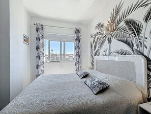 1 bedroom, iron/ironing board, travel cot, free WiFi
