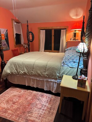 2 camere, una scrivania, ferro/asse da stiro, Wi-Fi gratuito