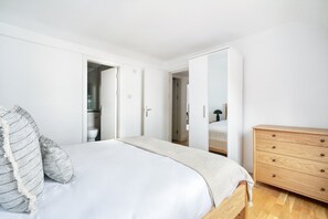 2 Schlafzimmer, Bügeleisen/Bügelbrett, WLAN, Bettwäsche