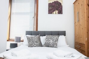 1 soverom, strykejern/-brett, wi-fi og sengetøy