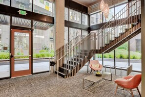 Interior - Sleek Bellevue 1BR w/ BBQ, Gym, W/D, near Spring District, by Blueground (Seattle)