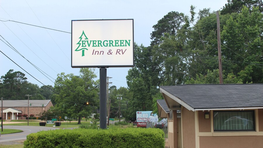 EverGreen Inn & RV
