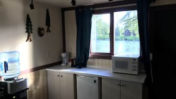 Microwave, stovetop