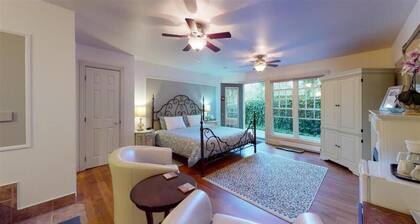 Annapolis Suite HotTub, KingBd, Downtown