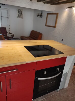 Interior - Village house in the heart of the wild Corbières (Villata) (Padern)