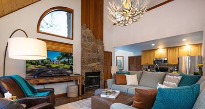 Large condo great location