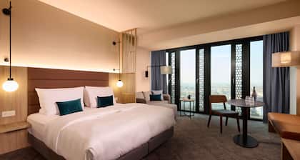 Adina Apartment Hotel Munich