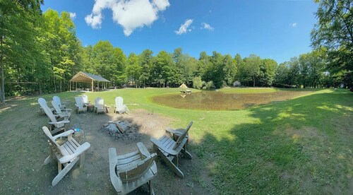Full Site Woodland Glamping Rental near 3 of NY's Finger Lakes for 14+ 